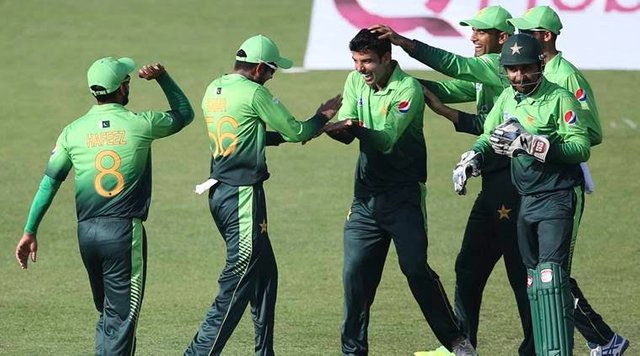 livecricketscore-m2.jpg