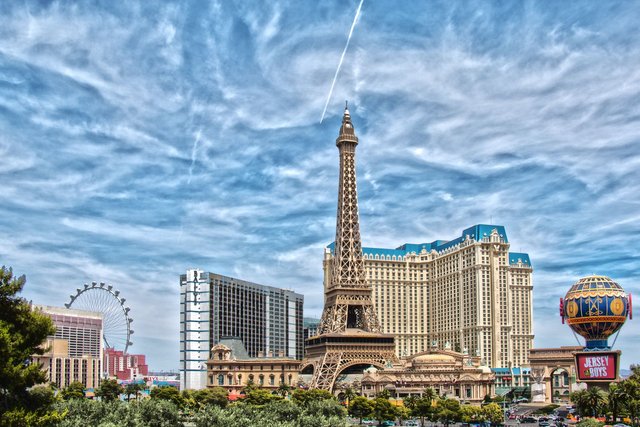 Las-Vegas-Strip-HDR-001.jpg
