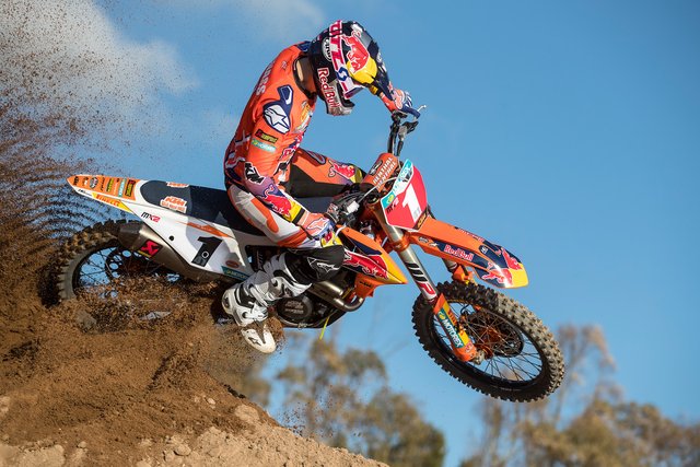 Red-Bull-KTM-MXGP-2018-First-Look_134.jpg