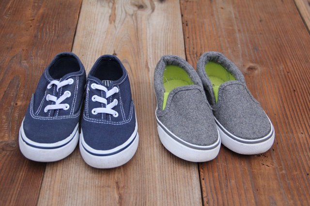 joe-boxer-boy-s-toddler-sz-9-10-gray-blue-canvas-casual-2-pair-shoes-slip-on-8112fe58a4e0f130a2e0021be05055b7.jpg