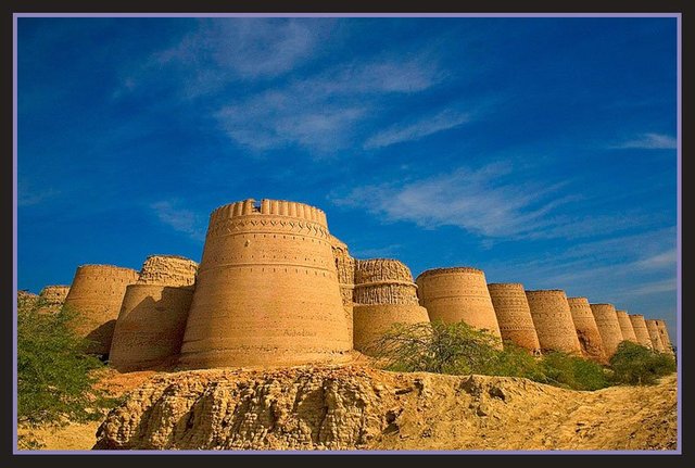 Darawar-fort.jpg