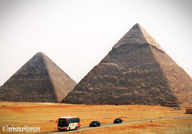 Pyramids at Giza.jpg