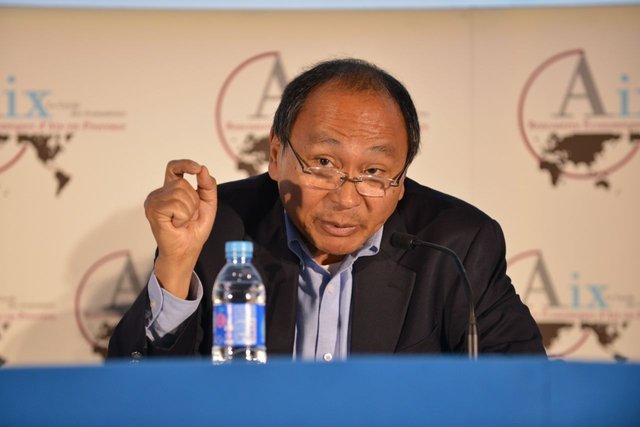 Francis-FUKUYAMA-Rencontres_économiques_d'Aix-en-provence_2013.jpg