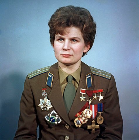 475px-RIAN_archive_612748_Valentina_Tereshkova.jpg
