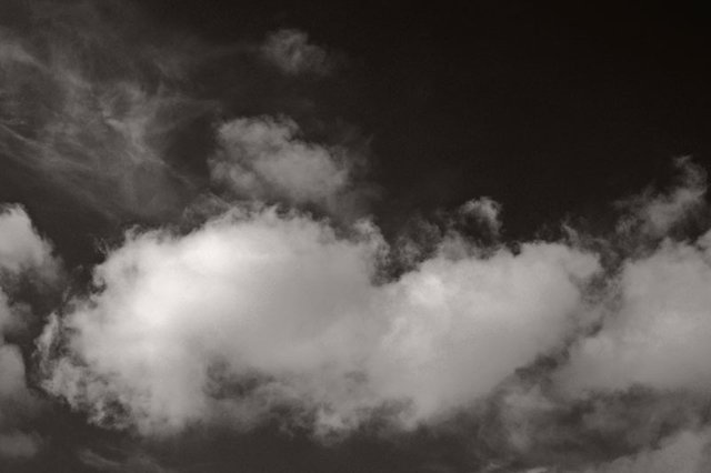 2steps.gr_nature_clouds_black_white_sounio_attica_010.jpg