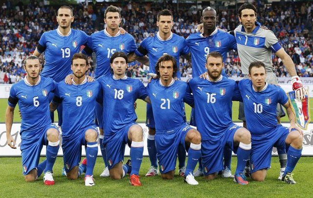 la-squadra-azzurra-au-complet.jpg