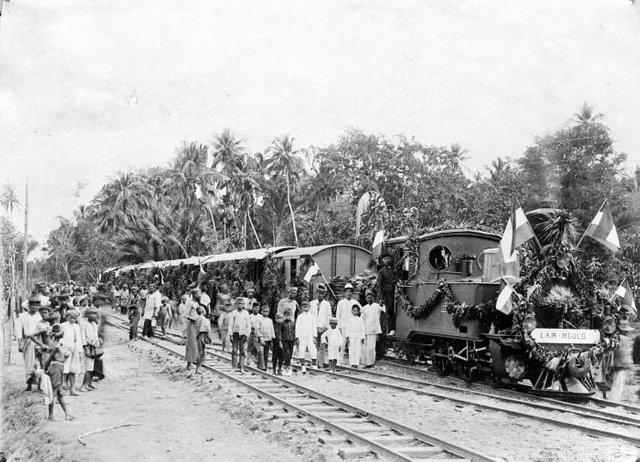 Opening ceremony of the 6 KM long railway-line Beureunun - Lam Meuro in Aceh on June 15, 1906..jpeg