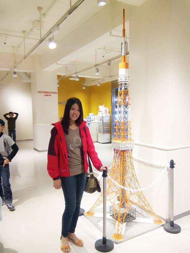 tokyo tower.jpg