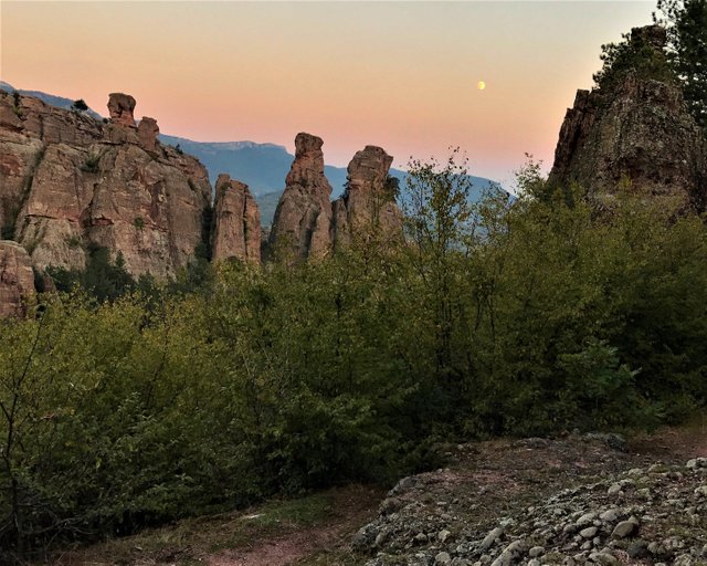 Belogradchik Landscape 2.jpg