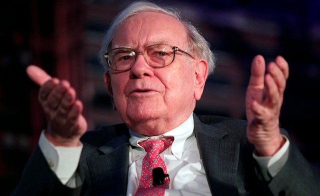 Warren-Buffett-Getty-455661210.jpg