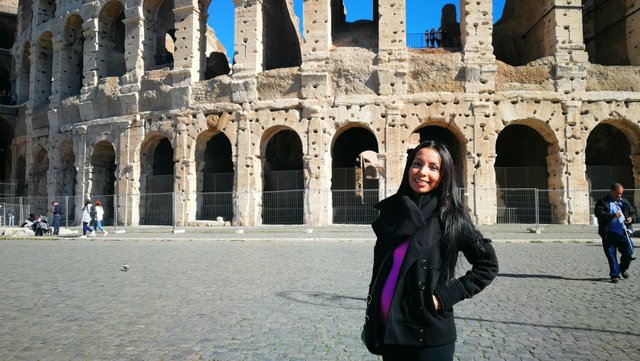 Coliseo-Roma-travel-anabell-hilarski05.jpg