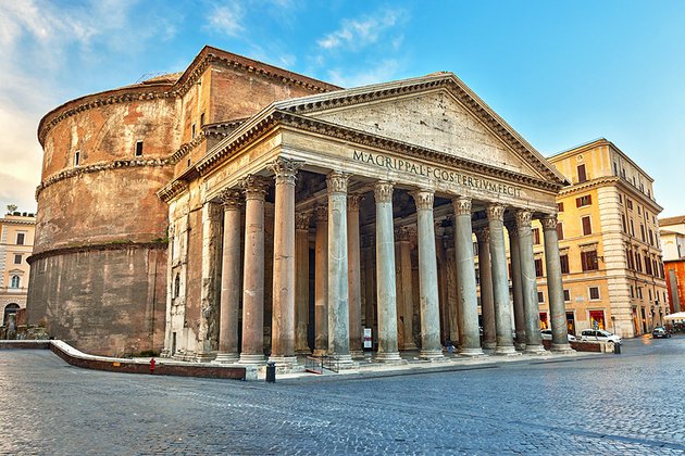 italy-rome-pantheon-exterior-view.jpg