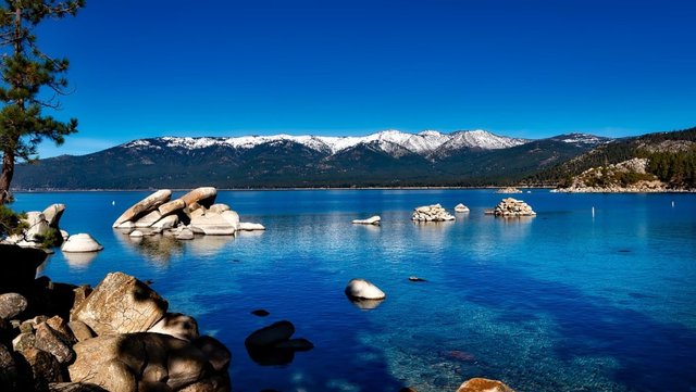 lake-tahoe-1591339_1280-1024x578.jpg
