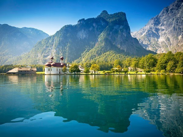 Königssee-GettyImages-181139790.jpg