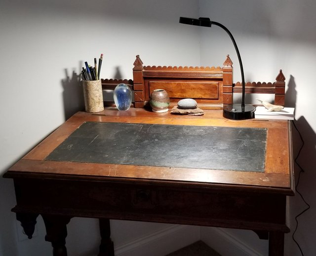 20180416_142507 - Momma's Eastlake Writing Desk.jpg