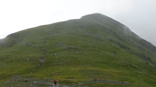 Ben More with 2 wee specks at the bottom.jpg