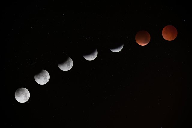 bloodmoon.jpg