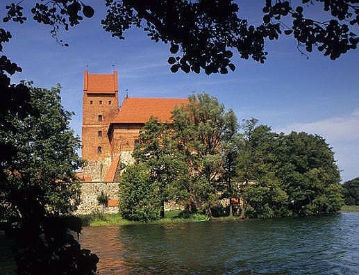 Trakai - The keep at the Island Castle seen across the lake.jpg