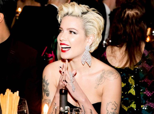 halsey3.jpg