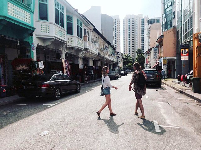 jessi and piers singapore.jpg