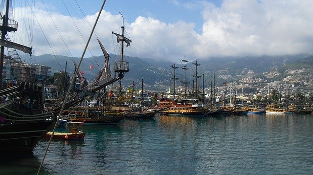 alanya-829279_640.jpg