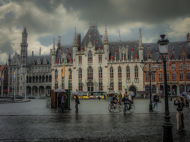 bruges-2380961_640.jpg