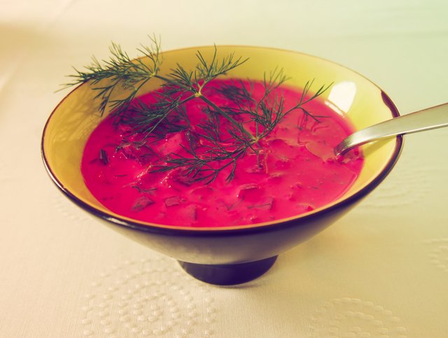 Lithuania_ColdBeetrootSoup-1010030.jpg