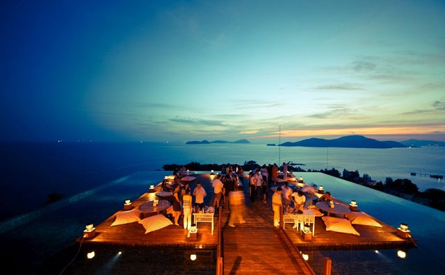 2e 8 photos that prove Baba Nest in Phuket, Thailand is the world's most amazing rooftop bar.jpg