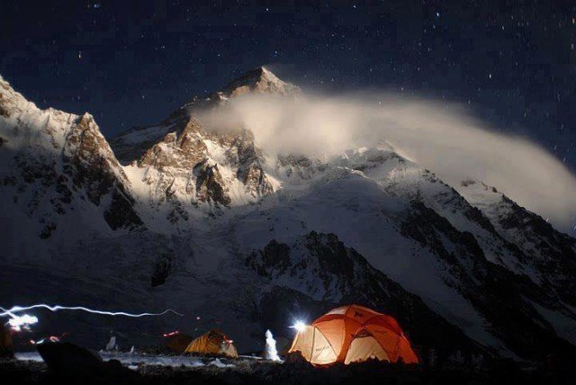 night-camp-near-k2-Pakistan-640x428.jpg