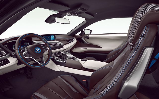 bmw-i8-coupe-home-gallery-lines-1920x1080-04-halo-dalbergia-brown.jpg.asset.1511798385763.jpg