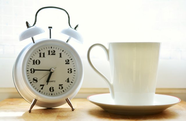 alarm-clock-2116007_1920.jpg