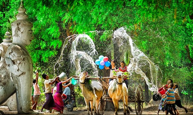 myanmar-new-year-water-festival.jpg