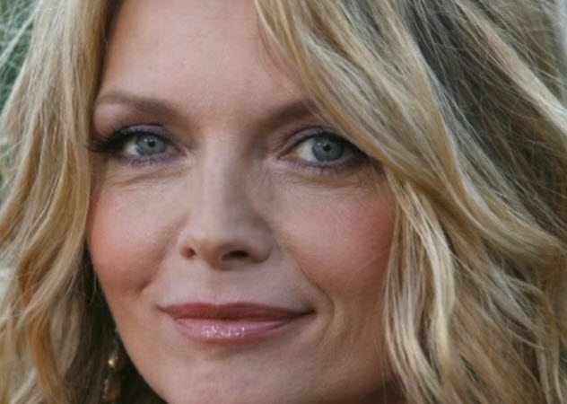 6a-michelle-pfeiffer.jpg