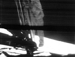 260px-Apollo_11_first_step.jpg