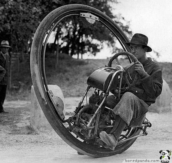cool-inventions-one-wheel-motorcycle.jpg