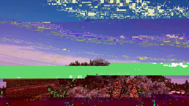 20170701123218_glitch.jpg