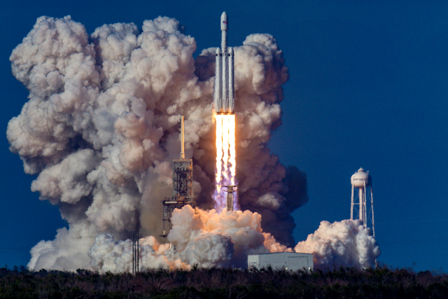 rocket launch gravity tales.png