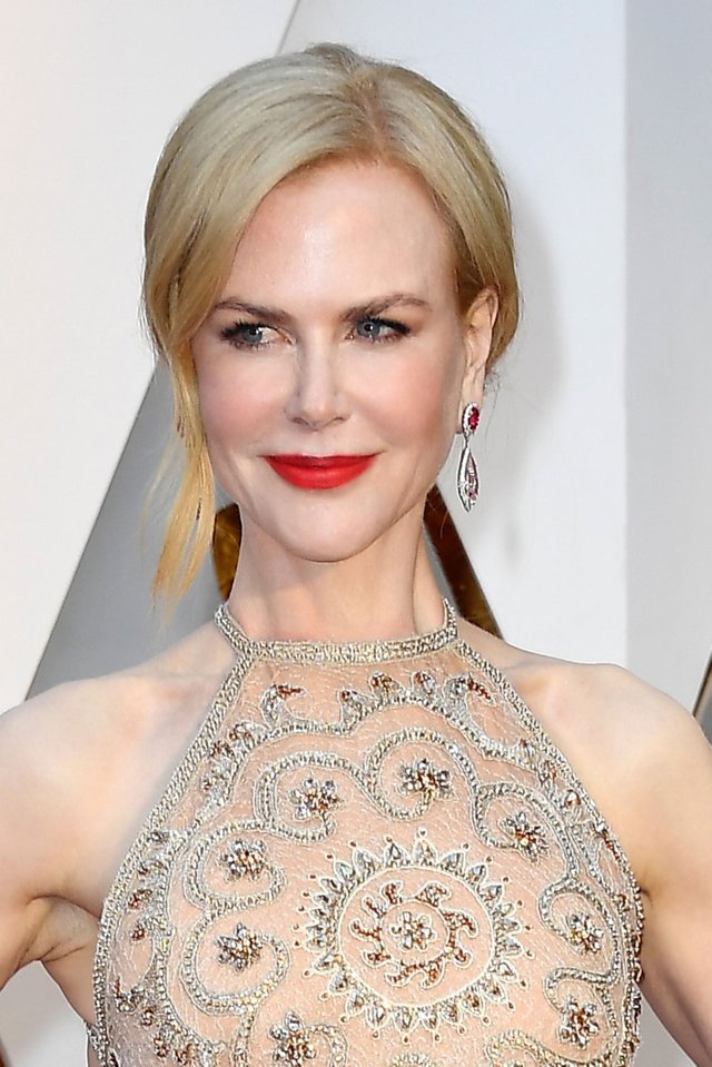 oscars-lipstick-49.nocrop.w710.h2147483647.jpg