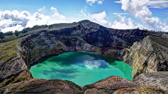 danau-kelimutu14.jpg