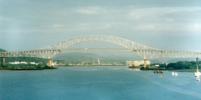 1200px-Bridge_of_the_Americas.jpg