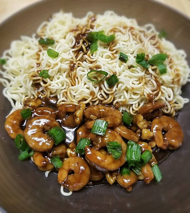 HONEY GARLIC SHRIMP WITH WALNUTS.jpg