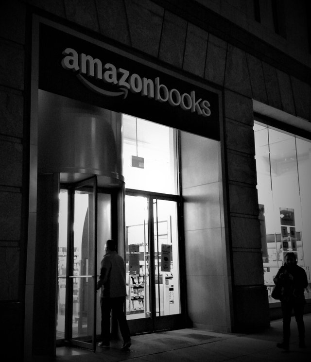 AmazonBW.jpg
