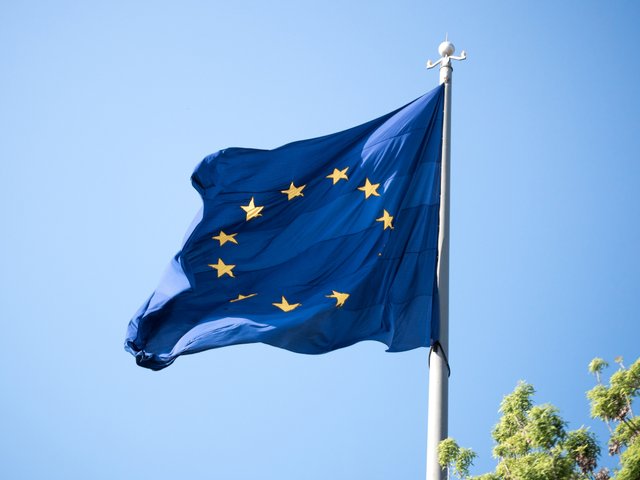 eu_flag-2.jpg
