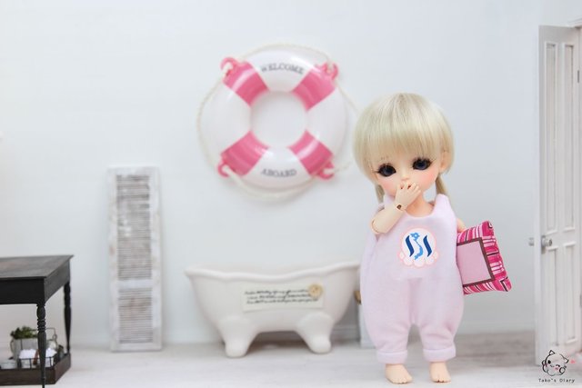 vn-contest takosdiary octogang design latiyellow miniature bjd doll toy mockup vn