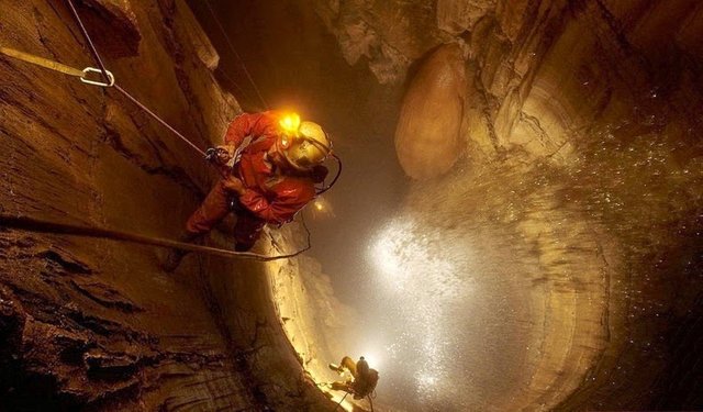 krubera-cave-5.jpg