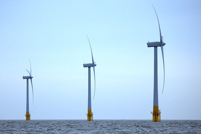 Wind Turbines- Landscape Photography in Steemit Blog