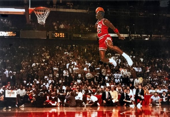 Michael-Jordan_dunk.jpg