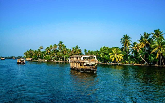 kerala_backwater.jpg