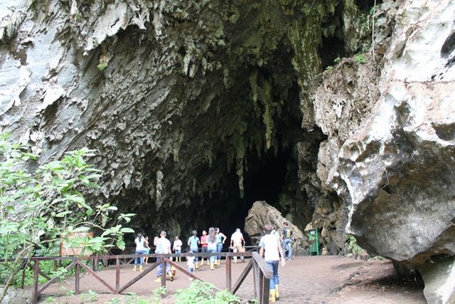 cueva 1.jpg