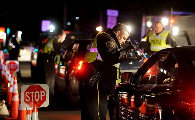 dui-checkpoint-california.jpg